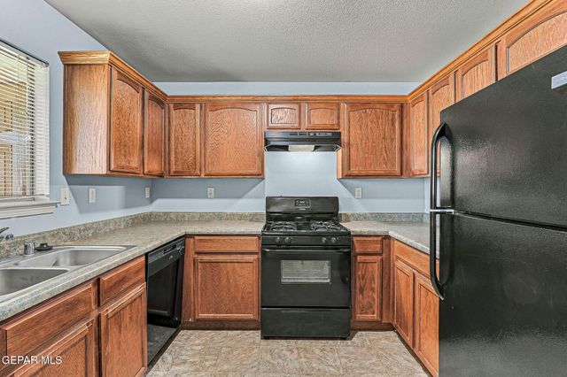 14310 GIL REYES Drive C, El Paso, TX 79938