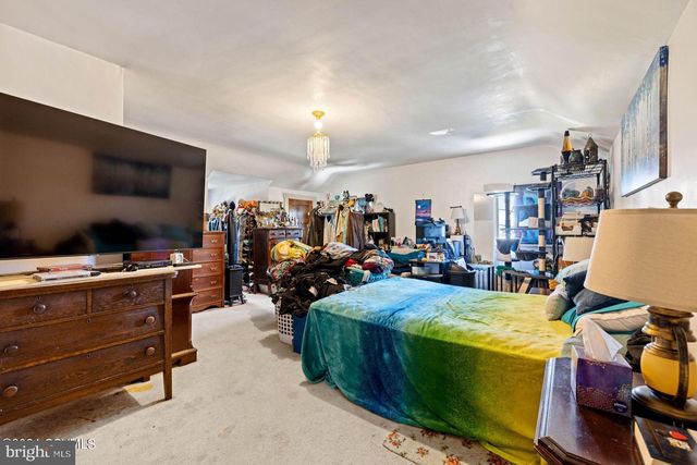 570 E MAIN ST, Middleburg, PA 17842