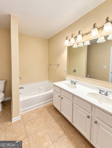 9776 Preswicke Point, Alpharetta, GA 30022
