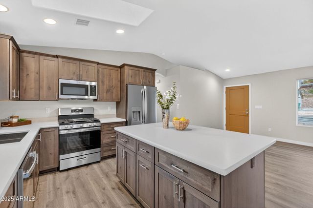 5383 N Robert Road, Prescott Valley, AZ 86314