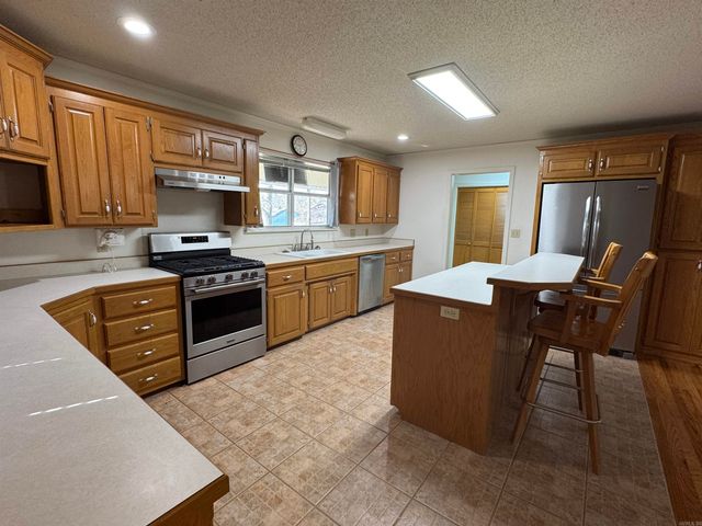 1414 Roosevelt, Malvern, AR 72104