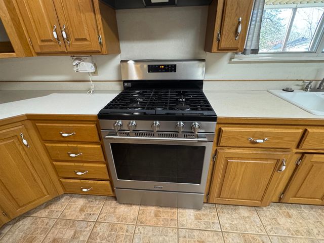 1414 Roosevelt, Malvern, AR 72104