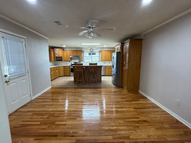 1414 Roosevelt, Malvern, AR 72104