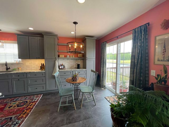6174 Lone Oak Circle, Grand Blanc, MI 48439