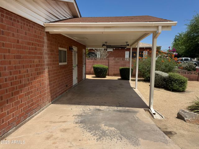 598 W Flint Street, Chandler, AZ 85225