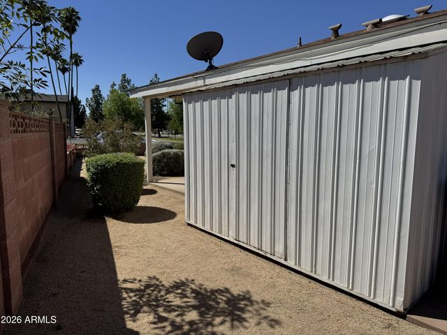 598 W Flint Street, Chandler, AZ 85225
