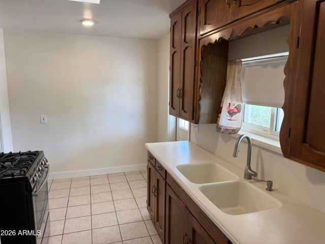 598 W Flint Street, Chandler, AZ 85225
