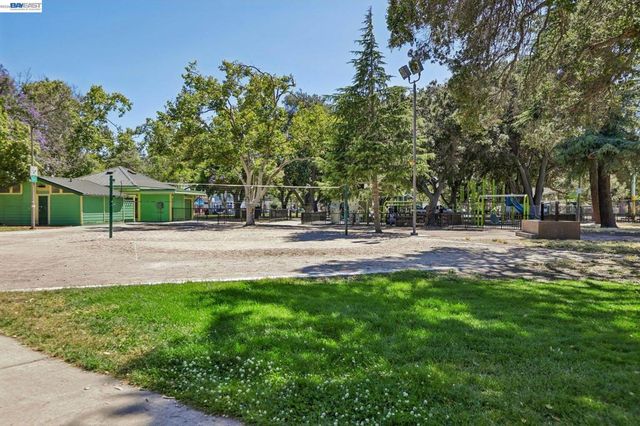 580 N 15Th St, San Jose, CA 95112