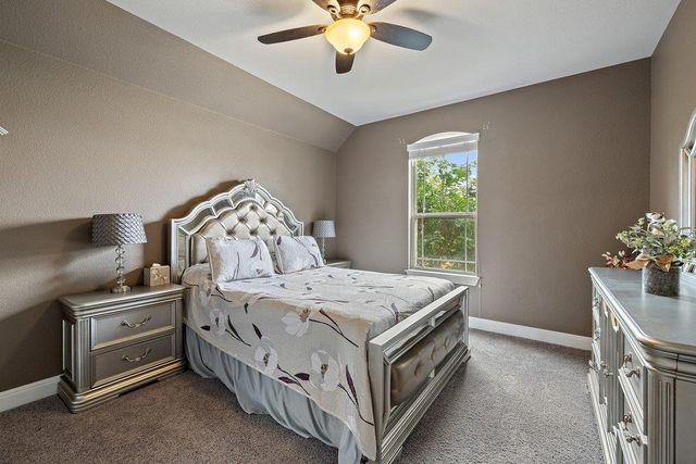 19500 Stanton Drew TRL, Pflugerville, TX 78660