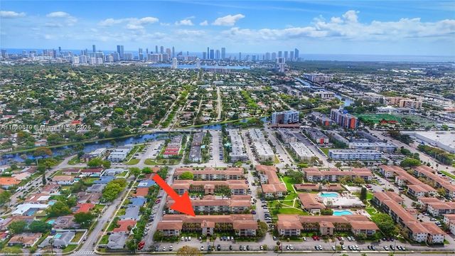17001 NE 13th Ave 202, Miami, FL 33162