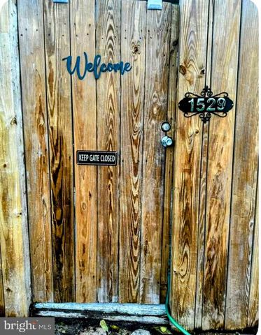 1529 N BOND ST, Baltimore, MD 21213