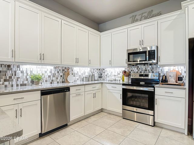 6318 Hanfield Drive, Port Orange, FL 32128