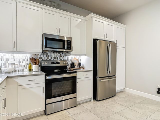 6318 Hanfield Drive, Port Orange, FL 32128