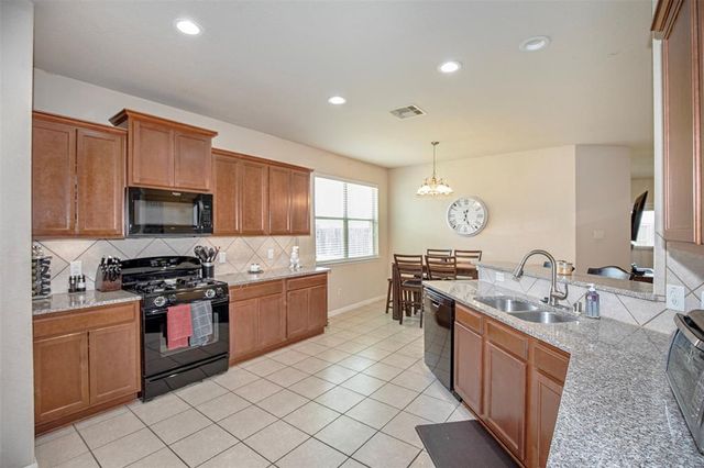 1911 Vineyard Bend Court, Pearland, TX 77581