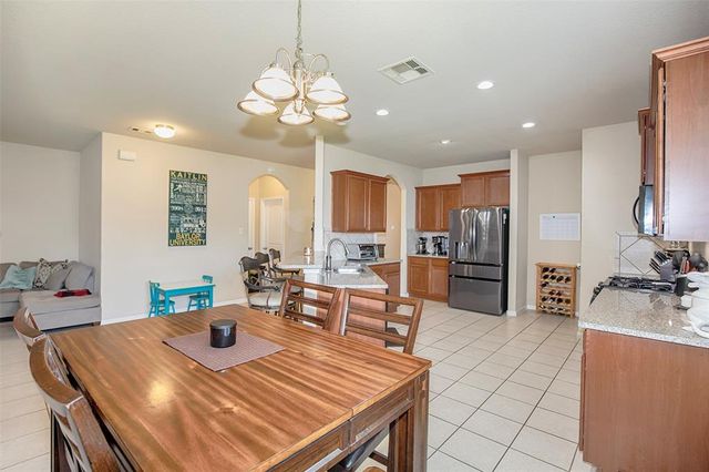 1911 Vineyard Bend Court, Pearland, TX 77581