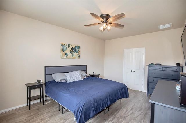 1911 Vineyard Bend Court, Pearland, TX 77581