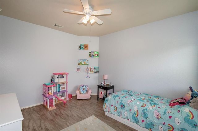 1911 Vineyard Bend Court, Pearland, TX 77581