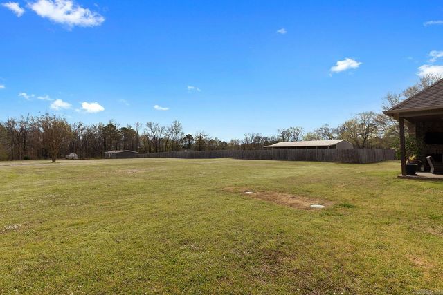 4033 Vineyard Way, Alexander, AR 72002
