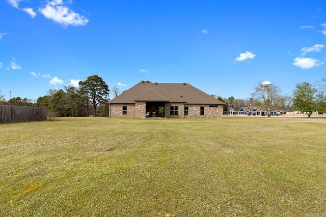 4033 Vineyard Way, Alexander, AR 72002