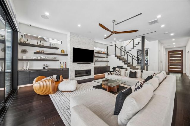 3814 Drake Street, Houston, TX 77005