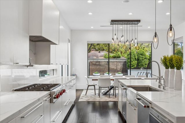 3814 Drake Street, Houston, TX 77005