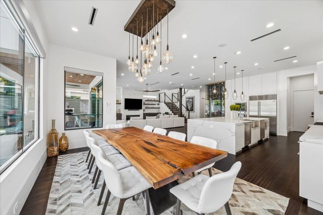 3814 Drake Street, Houston, TX 77005