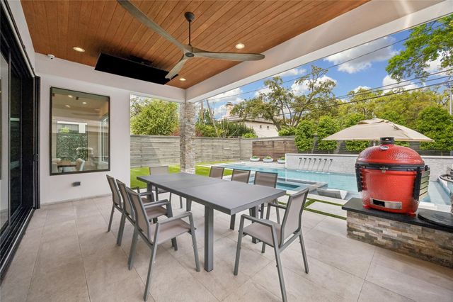 3814 Drake Street, Houston, TX 77005