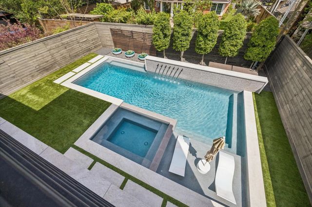 3814 Drake Street, Houston, TX 77005