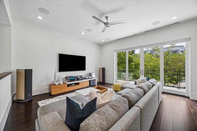 3814 Drake Street, Houston, TX 77005