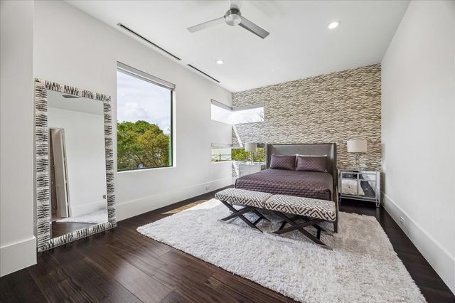 3814 Drake Street, Houston, TX 77005