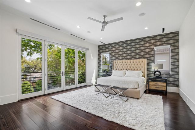 3814 Drake Street, Houston, TX 77005