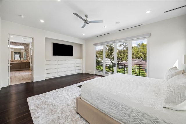 3814 Drake Street, Houston, TX 77005