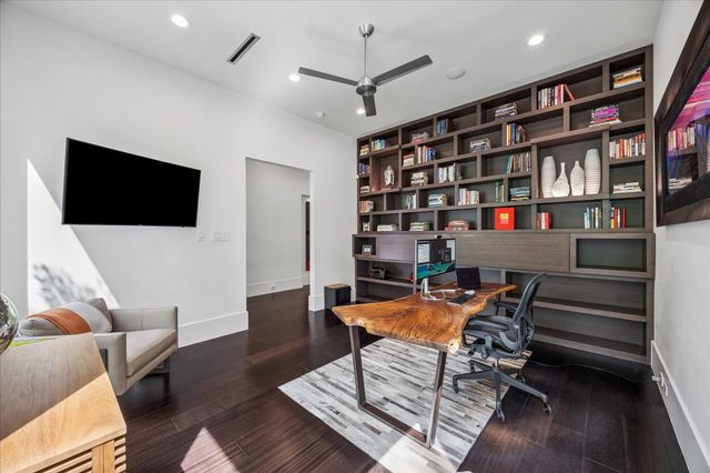 3814 Drake Street, Houston, TX 77005