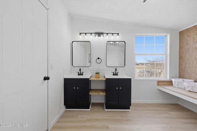 148 Swains Lane, Barco, NC 27917