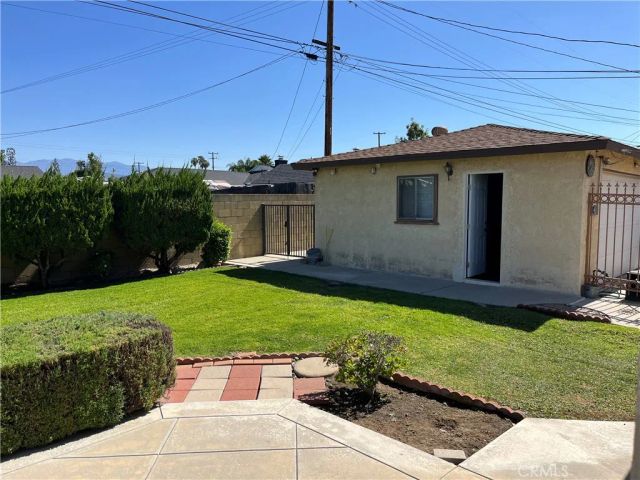 1035 E Vine, West Covina, CA 91790