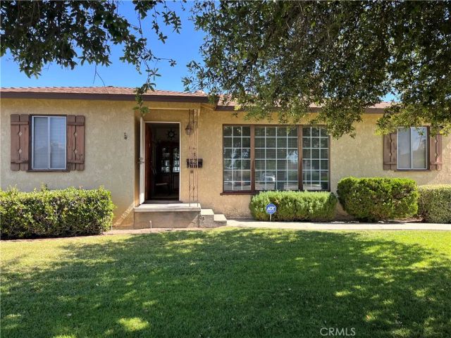 1035 E Vine, West Covina, CA 91790