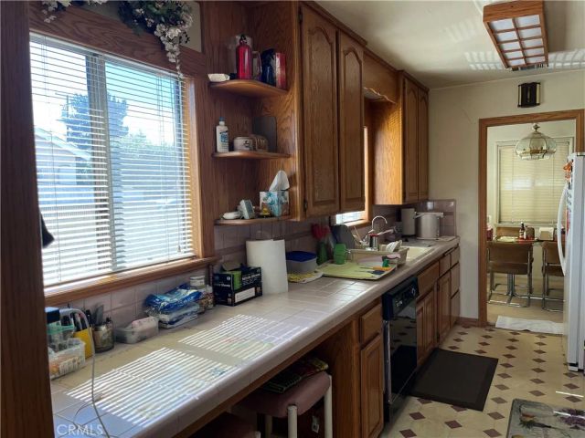 1035 E Vine, West Covina, CA 91790