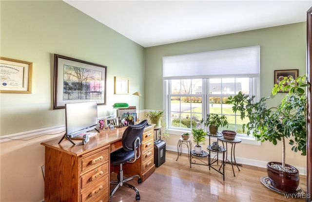 6357 Vintage Court, Lockport Town, NY 14094