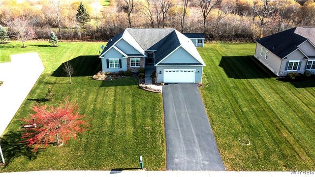 6357 Vintage Court, Lockport Town, NY 14094