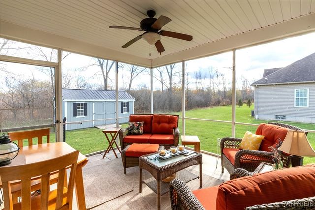 6357 Vintage Court, Lockport Town, NY 14094