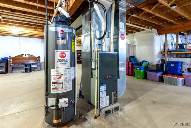 6357 Vintage Court, Lockport Town, NY 14094