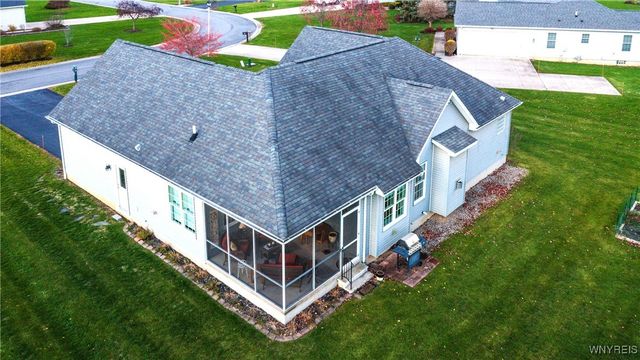 6357 Vintage Court, Lockport Town, NY 14094