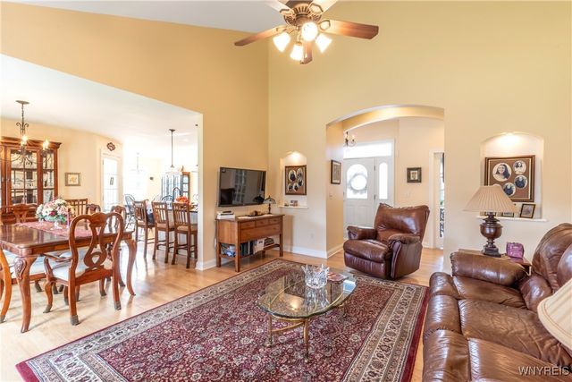 6357 Vintage Court, Lockport Town, NY 14094