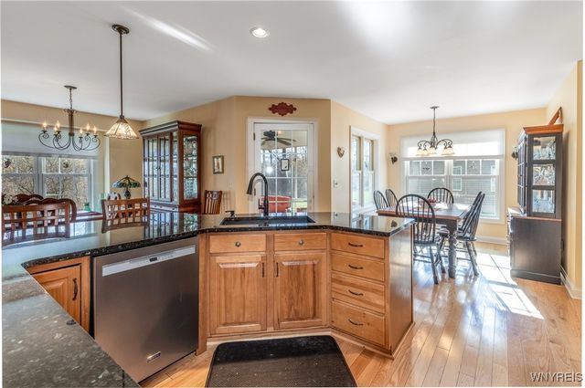 6357 Vintage Court, Lockport Town, NY 14094