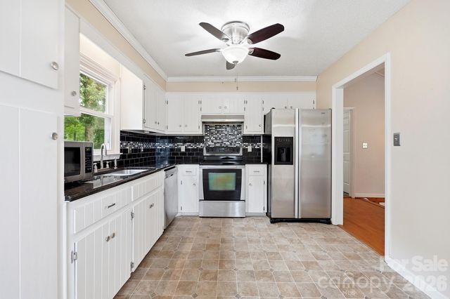 2600 Providence Drive, Gastonia, NC 28052