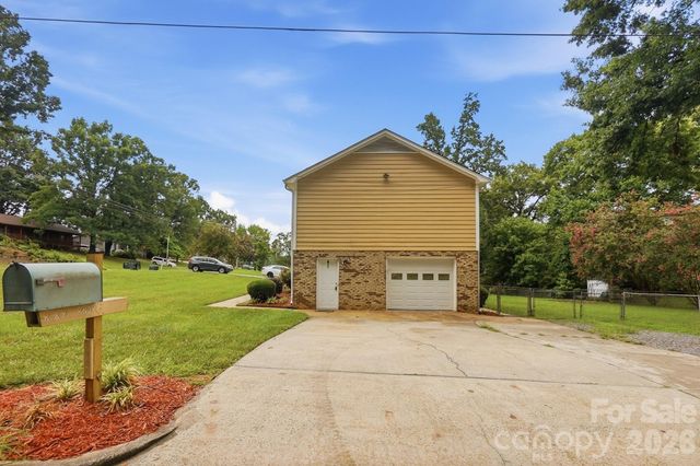 2600 Providence Drive, Gastonia, NC 28052