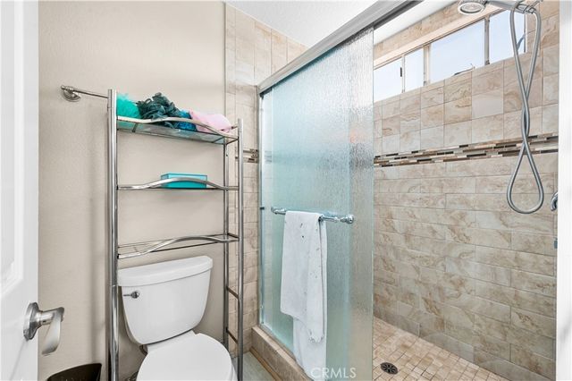 19465 Kinnow, Riverside, CA 92508