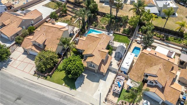 19465 Kinnow, Riverside, CA 92508