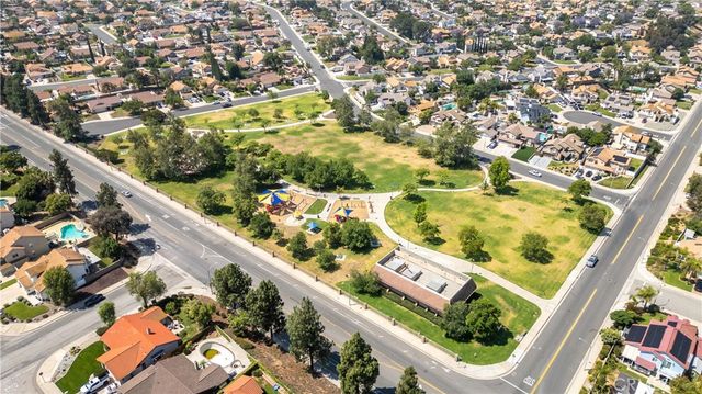 19465 Kinnow, Riverside, CA 92508
