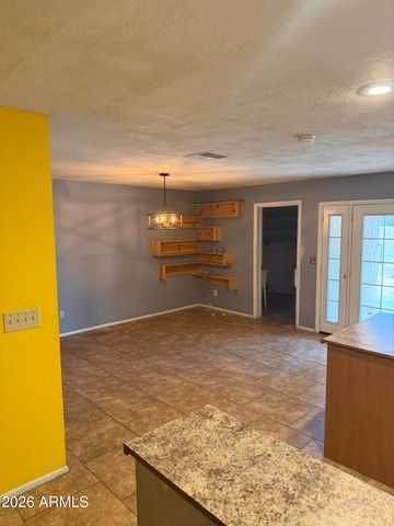 2474 E JOHN CABOT Road, Phoenix, AZ 85032